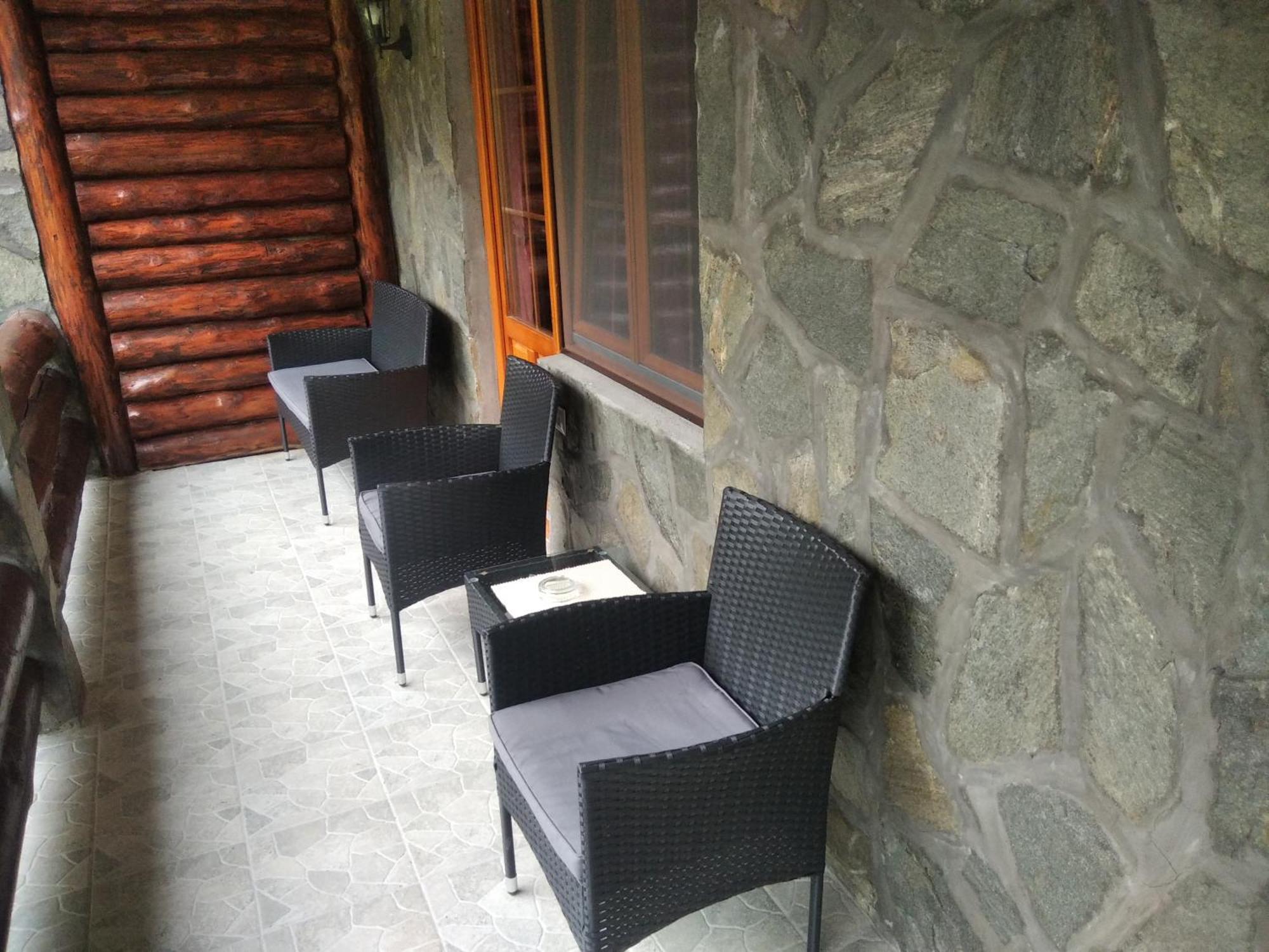 Apartments Izvor Lisine Strmosten Esterno foto