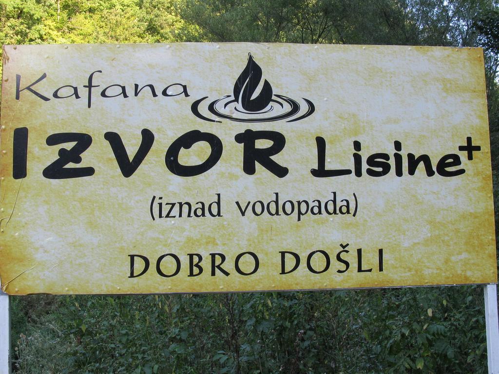 Apartments Izvor Lisine Strmosten Esterno foto